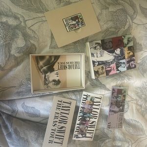 Taylor swift VIP box stuff